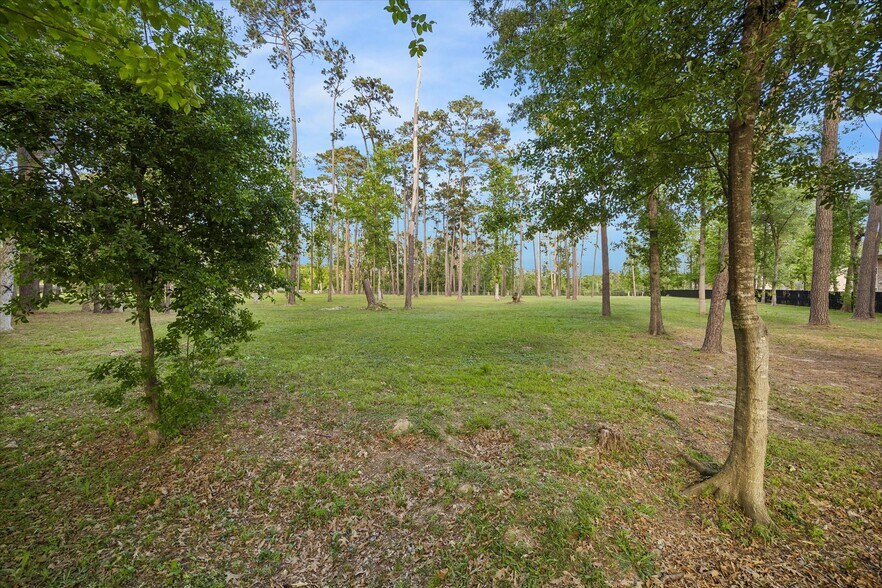 19523 FM 1485 Rd, New Caney, TX à vendre - Photo de l’immeuble – Image 3 sur 6
