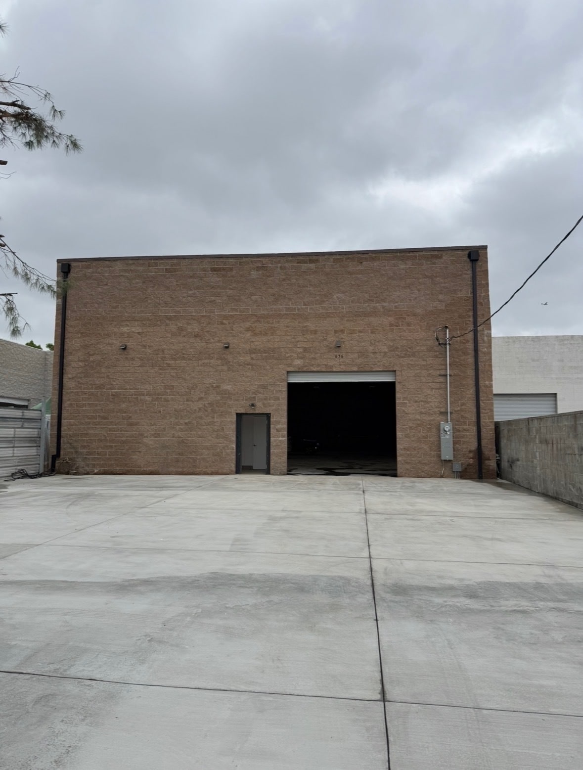 656 Arroyo St, San Fernando, CA à louer Photo intérieure– Image 1 sur 5