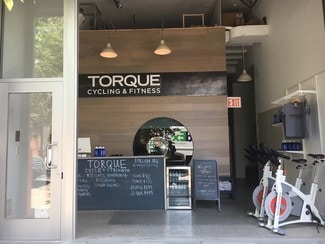 Plus de détails pour 74 N 8th St, Brooklyn, NY - Local commercial à louer