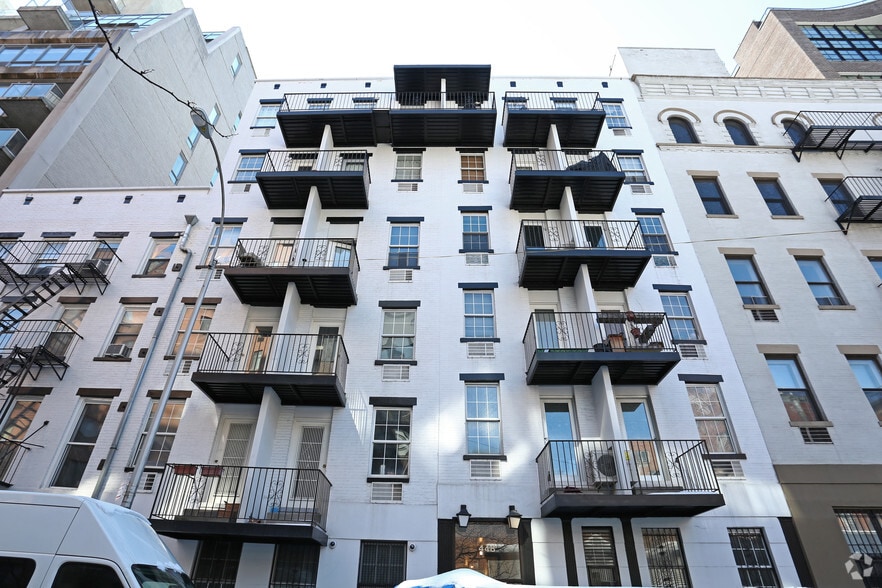 448-450 W 19th St, New York, NY à vendre - Photo de l’immeuble – Image 3 sur 5