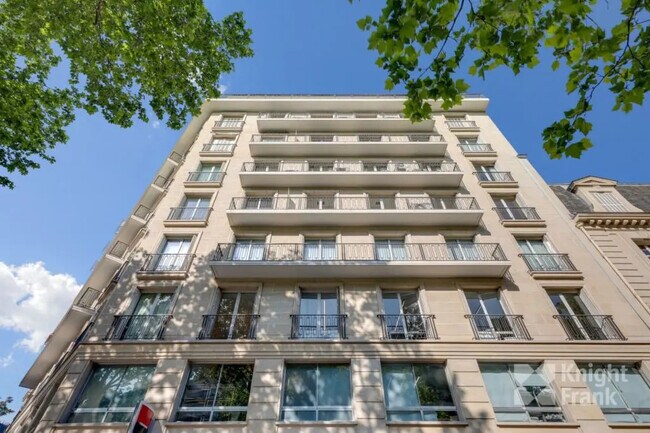 Plus de détails pour 1-3 Avenue Marceau, Paris - Bureau à louer