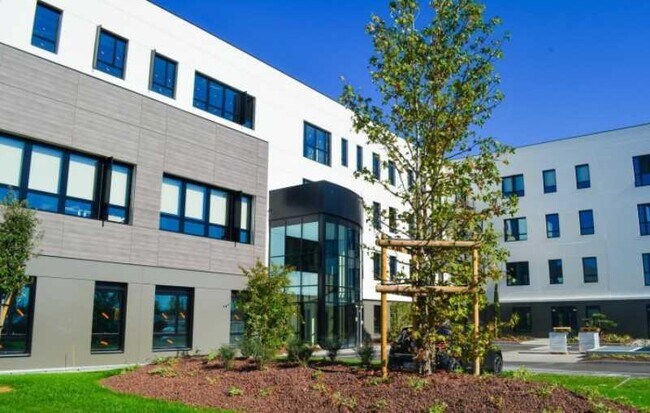 Plus de détails pour Bureau à louer