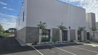 Plus de détails pour Local commercial à louer