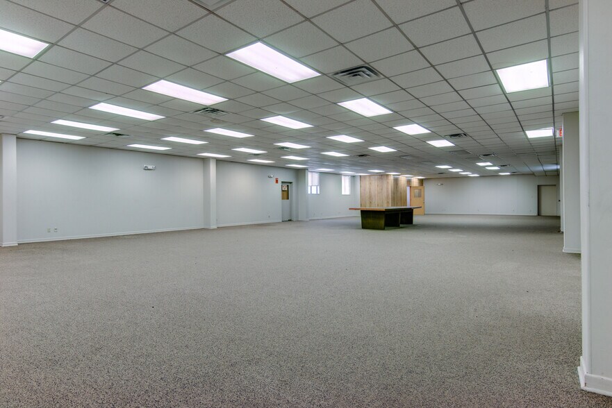 228 Texas Ave, Hooks, TX à louer - Photo de l’immeuble – Image 3 sur 21