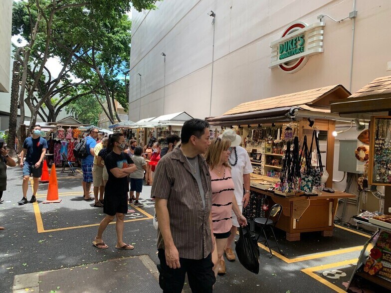 5 Dukes Lane, Honolulu, HI à louer - Photo de l’immeuble – Image 1 sur 12