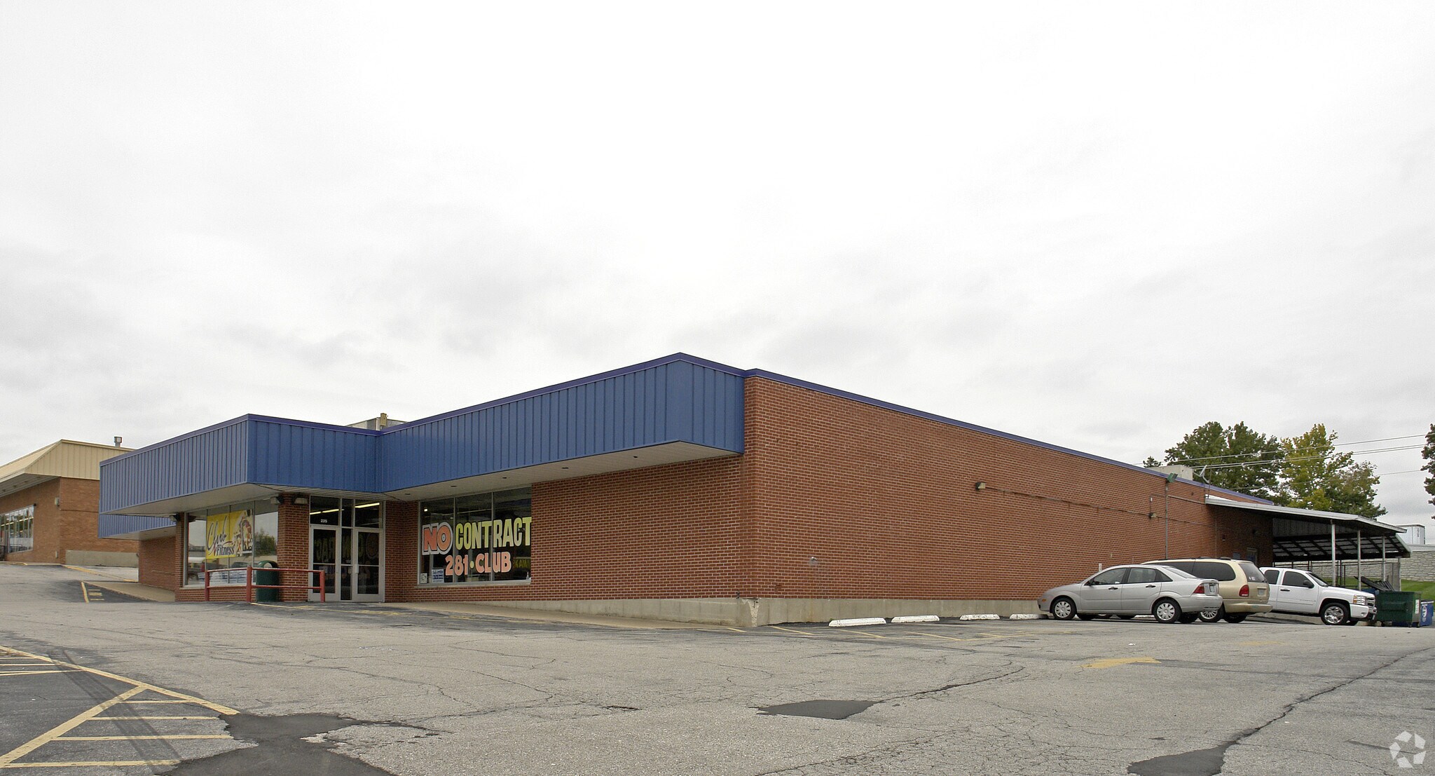 219 O Fallon Plz, O'Fallon, MO à louer Photo principale– Image 1 sur 7