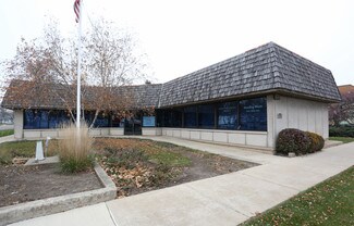 Plus de détails pour 323 W Galena Blvd, Aurora, IL - Bureau à vendre