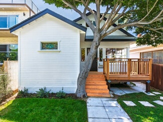 Plus de détails pour 58 Ozone Ave, Venice, CA - Spécialisé à vendre