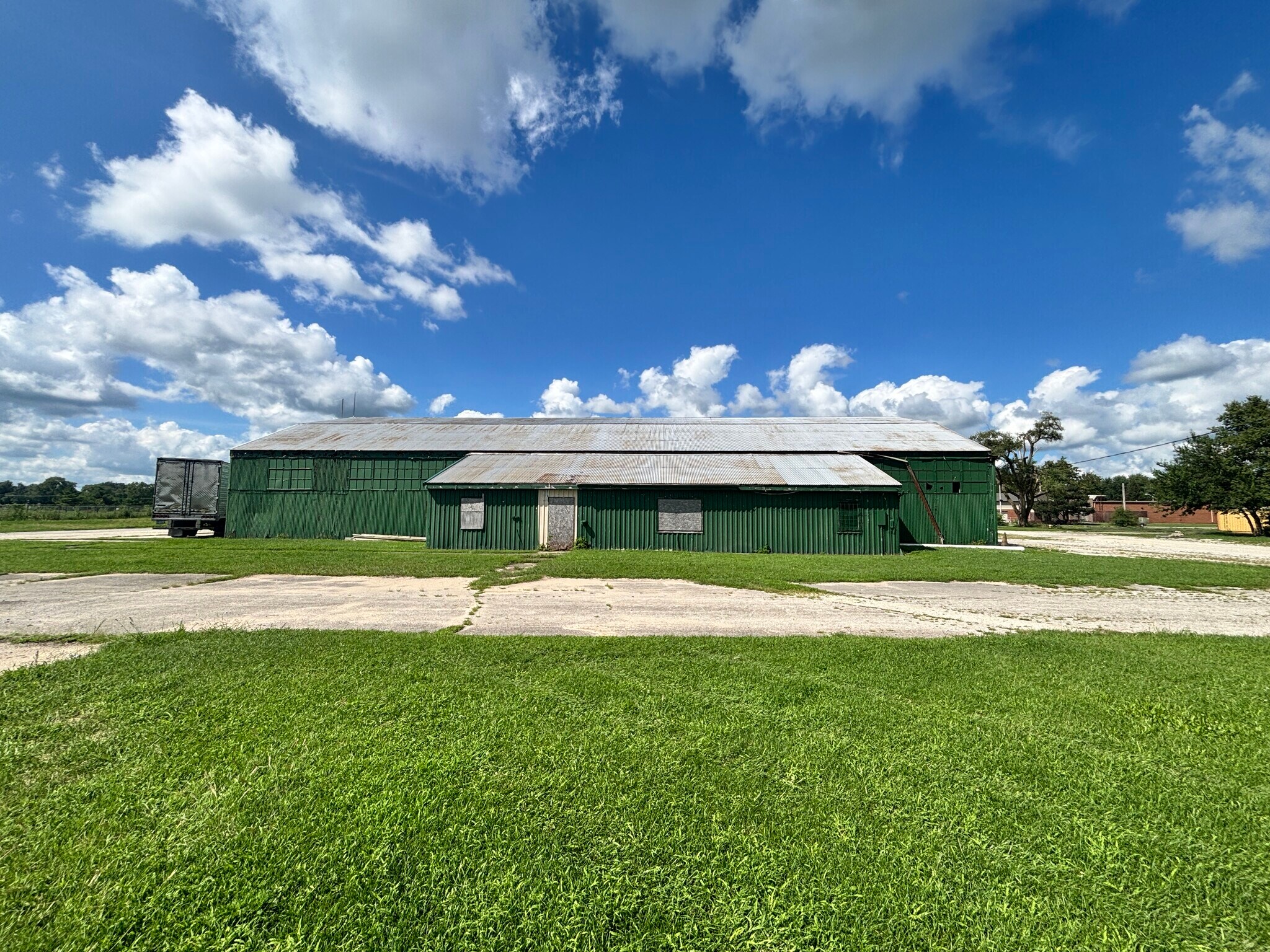 621 McChord, Rantoul, IL à vendre Photo principale– Image 1 sur 11
