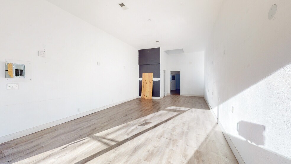 3431 Fruitvale Ave, Oakland, CA à louer - Photo de l’immeuble – Image 3 sur 12