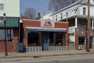 Plus de détails pour 357 Main St, East Greenwich, RI - Local commercial à vendre