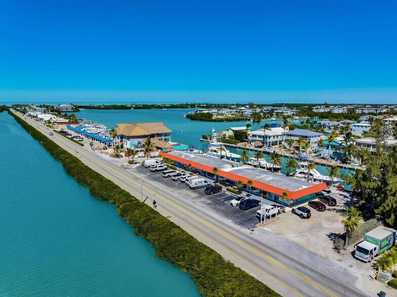 Key Colony Beach Marina, Key Colony Beach, FL à vendre - Photo de l’immeuble – Image 2 sur 11