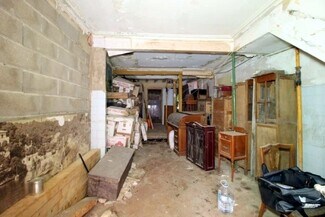 Plus de détails pour Local commercial à vendre