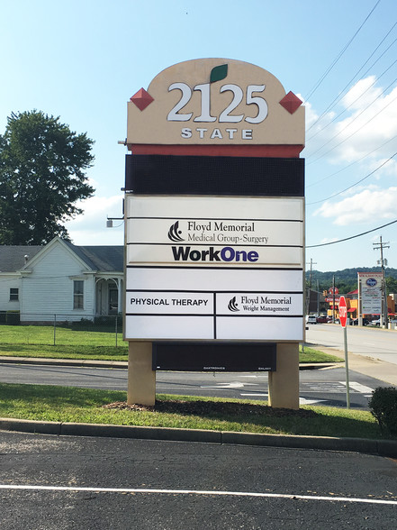 2125 State St, New Albany, IN à louer - Autre – Image 2 sur 2