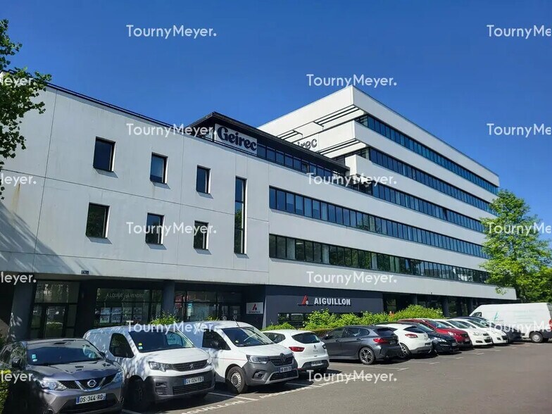 276 Rue De Châteaugiron, Rennes à louer - Photo de l’immeuble – Image 2 sur 7