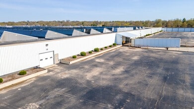 4000 Auburn St, Rockford, IL à louer Photo intérieure– Image 2 sur 9