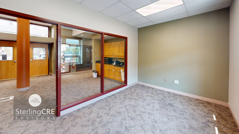 1121 E Broadway St, Missoula, MT à louer - Photo de l’immeuble – Image 3 sur 4