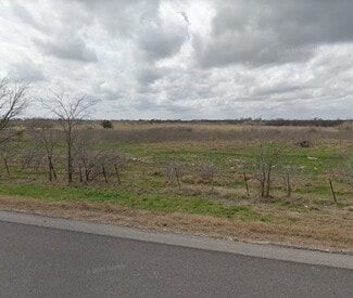 Plus de détails pour 115 Humphrey Ct, Martindale, TX - Terrain à vendre