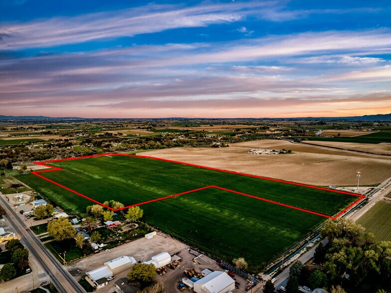 000 Simplot Blvd, Greenleaf, ID à vendre - Aérien – Image 2 sur 11