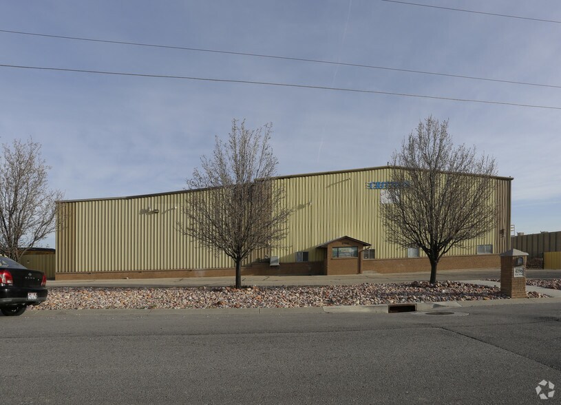 4196 Farm Rd, West Jordan, UT à vendre - Photo de l’immeuble – Image 2 sur 16