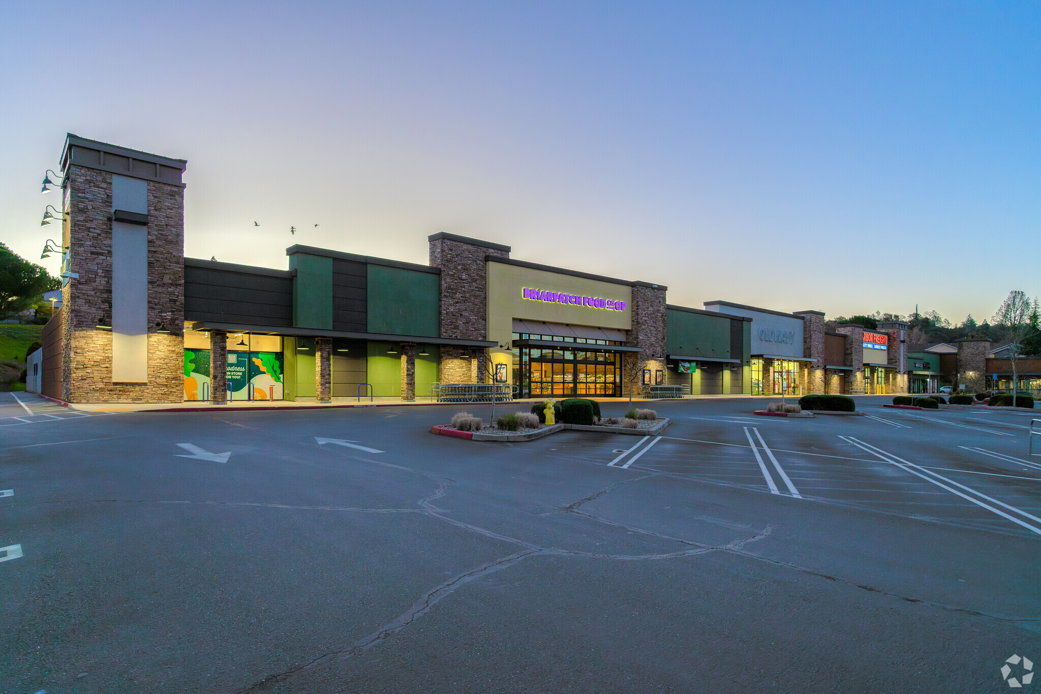 2505-2545 Bell Rd, Auburn, CA à vendre Photo principale– Image 1 sur 6
