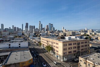 801 E 7th St, Los Angeles, CA - Vue aérienne  vue de carte