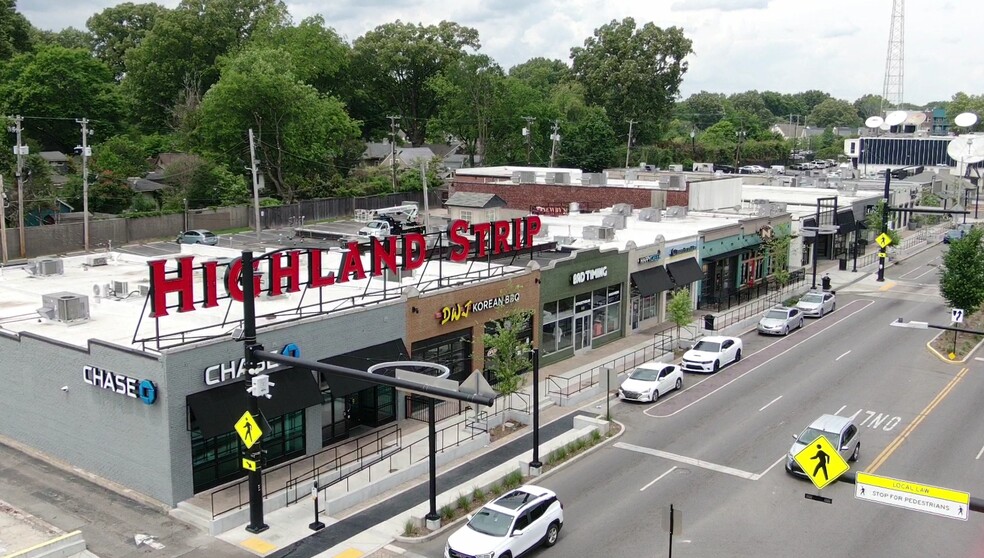 539-555 S Highland St, Memphis, TN à louer - Photo de l’immeuble – Image 1 sur 4