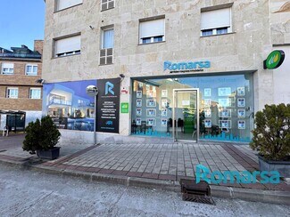 Plus de détails pour Bureau/Local commercial à louer