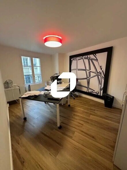 Bureau dans Saint-Germain-en-Laye à louer - Photo de l’immeuble – Image 1 sur 7