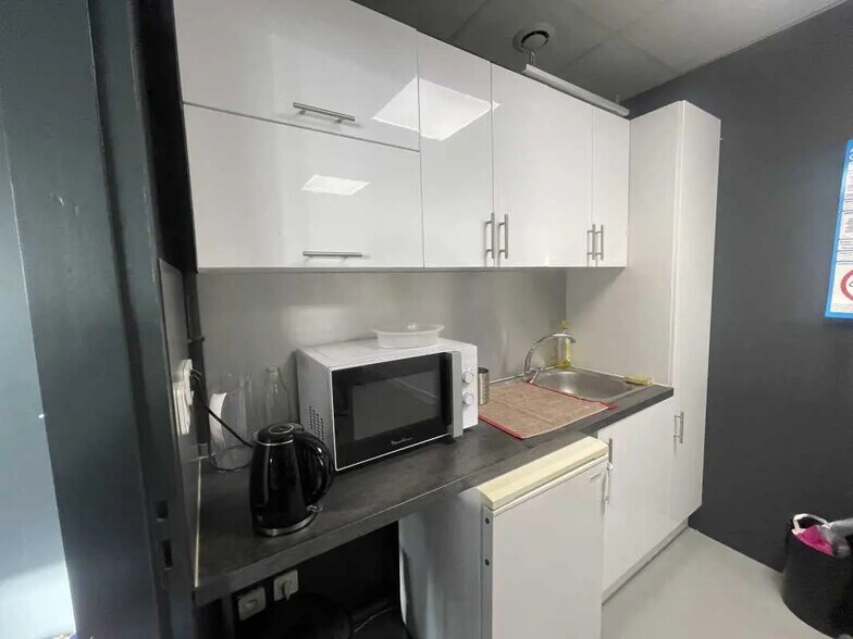 Bureau dans Bordeaux à louer - Photo intérieure – Image 2 sur 6