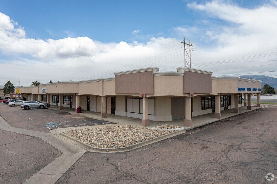 3265-3287 S Academy Blvd, Colorado Springs, CO à vendre - Photo de l’immeuble – Image 2 sur 12