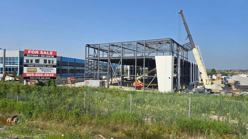 435 Cityview Blvd, Vaughan, ON à vendre - Photo de l’immeuble – Image 2 sur 7