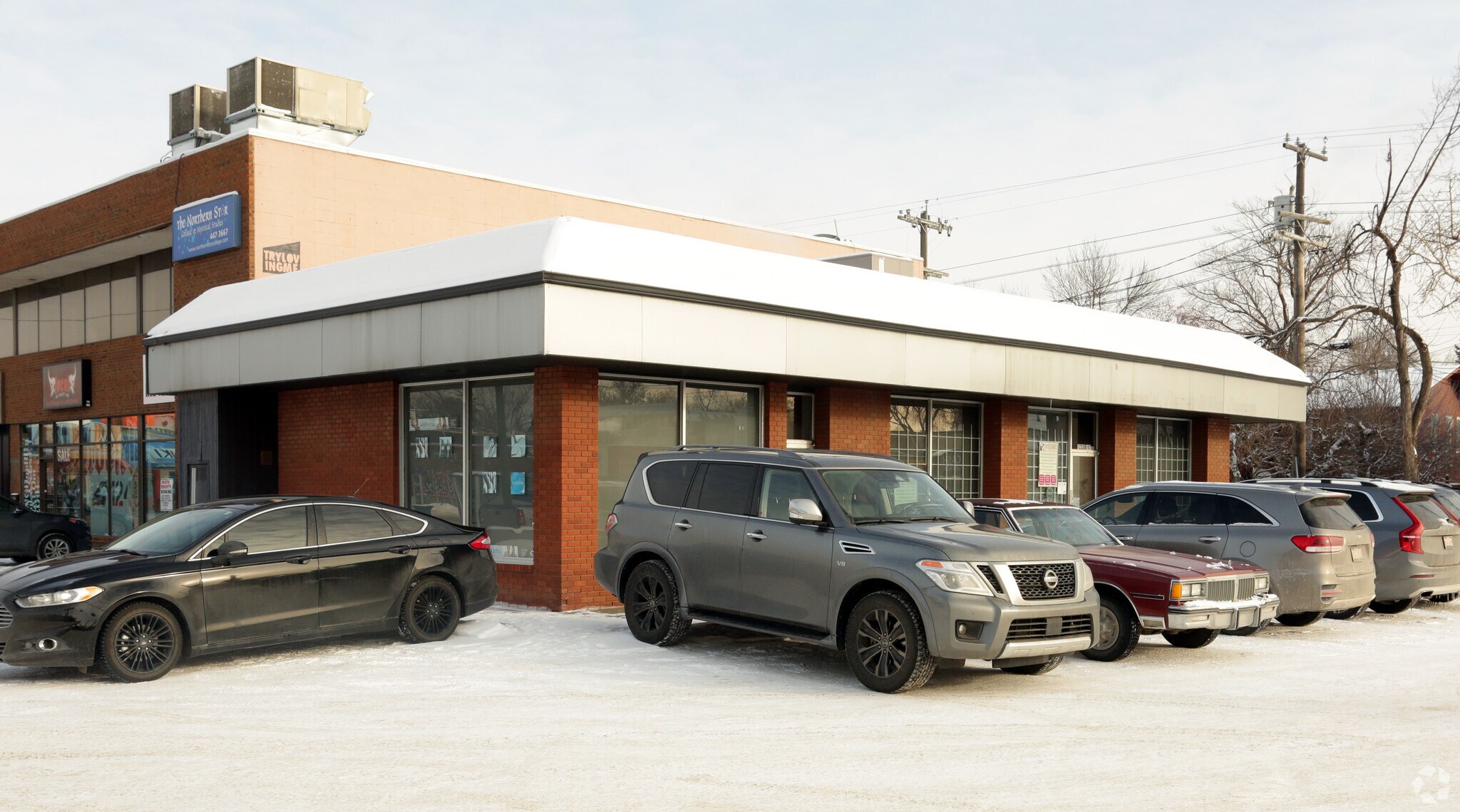 12320 107 Ave, Edmonton, AB à vendre Photo principale– Image 1 sur 6