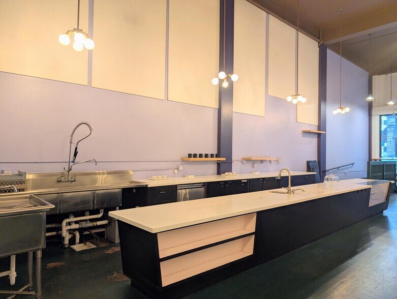 600-604 2nd Ave, Seattle, WA à louer - Photo de l’immeuble – Image 2 sur 10