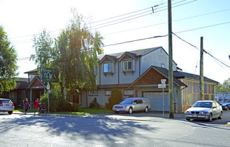 Plus de détails pour 11765 224 St, Maple Ridge, BC - Spécialisé à vendre