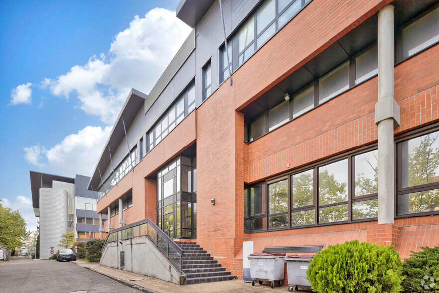 3 Rue Dieudonné Costes, Blagnac à louer - Photo de l’immeuble – Image 3 sur 45