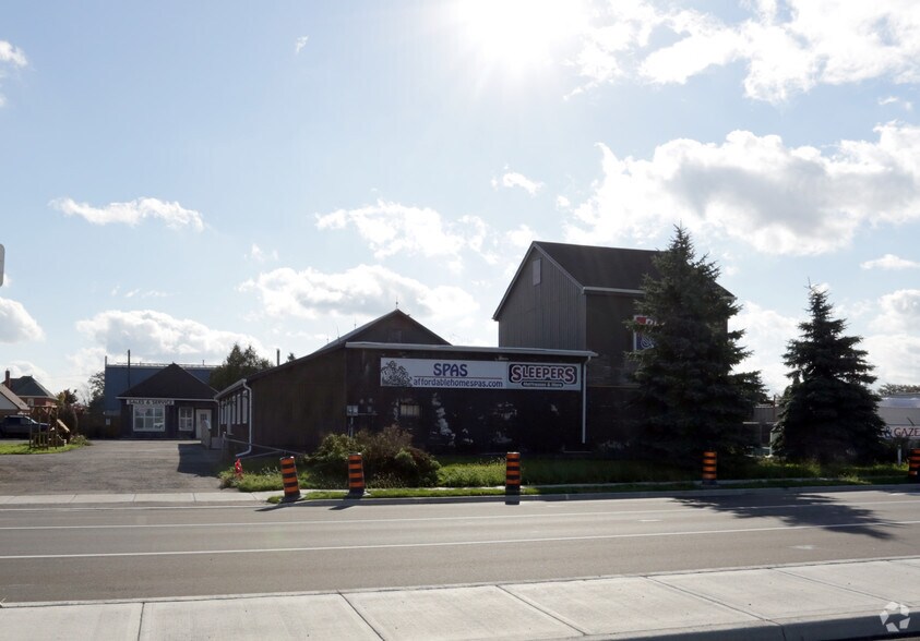 1360 Rymal Rd E, Hamilton, ON à vendre - Photo de l’immeuble – Image 2 sur 2