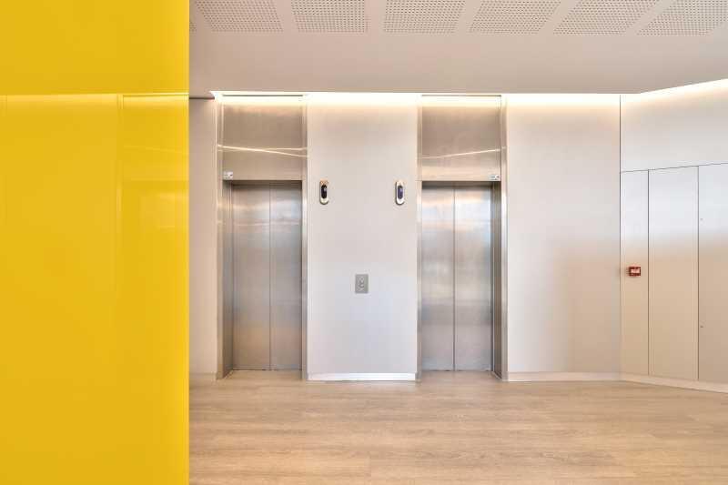 1 Rue Du Petit-Clamart, Vélizy-Villacoublay à louer - Photo de l’immeuble – Image 3 sur 19