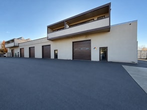 350 E Todd Rd, Santa Rosa, CA à louer Photo intérieure– Image 2 sur 19