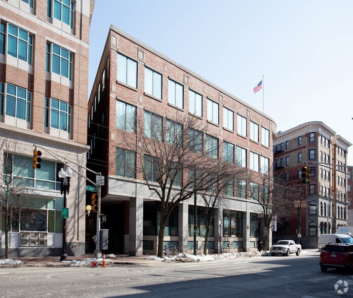 119 Mt. Auburn, Cambridge, MA à louer - Photo de l’immeuble – Image 2 sur 21