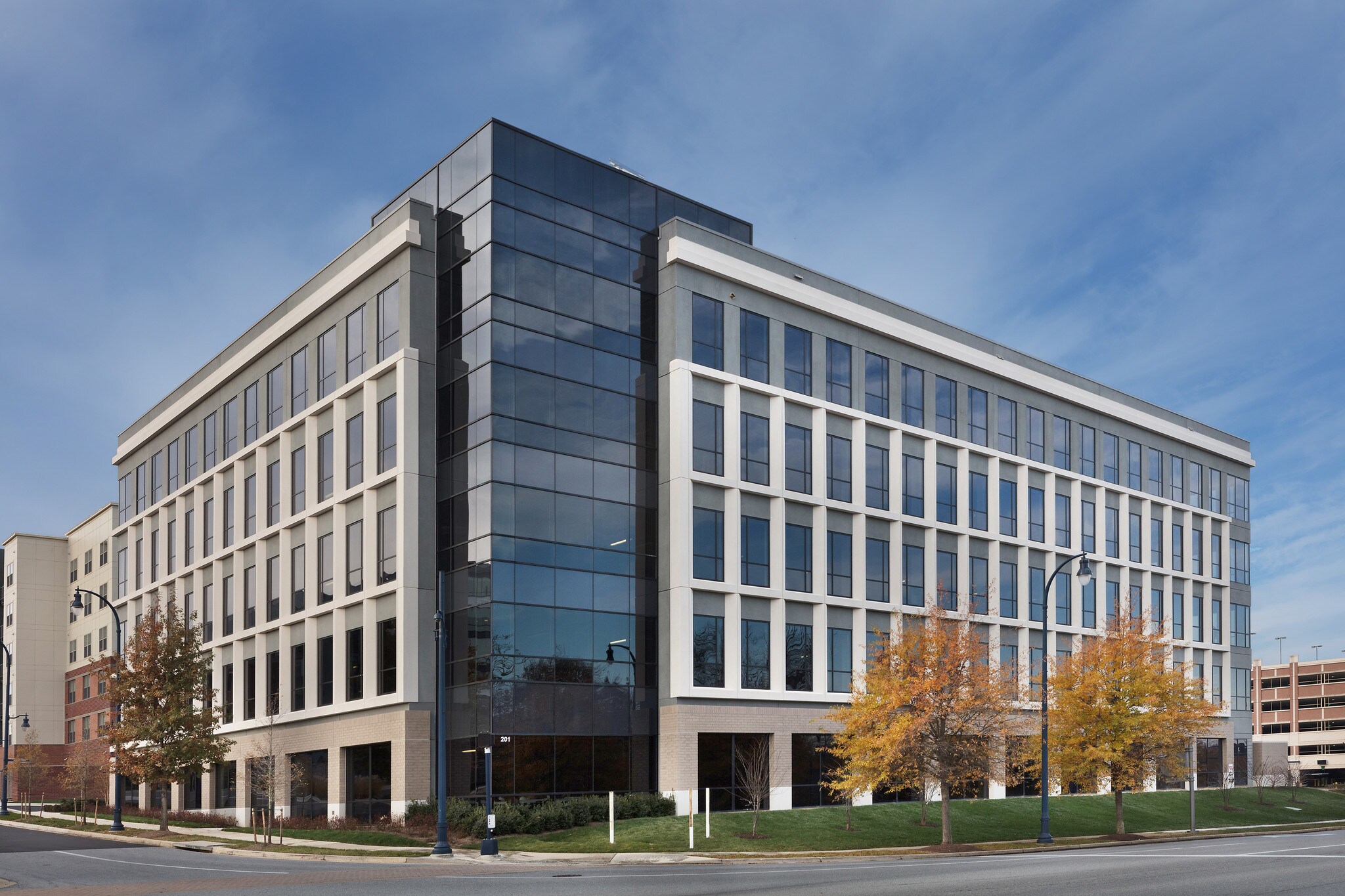 251 National Harbor Blvd, Oxon Hill, MD à louer Photo principale– Image 1 sur 7