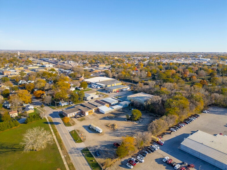 708-712 S Jefferson Ave, Mason City, IA à vendre - Aérien – Image 3 sur 24