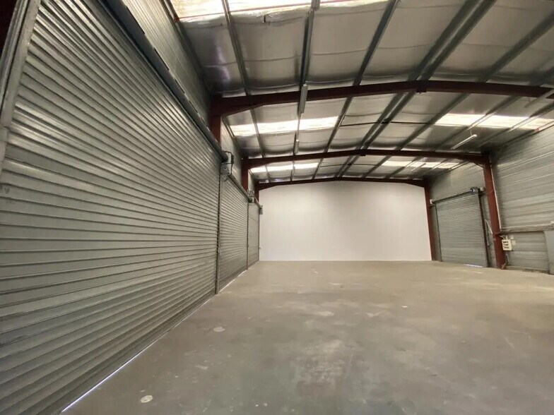 Bureau dans Bègles à louer - Photo intérieure – Image 1 sur 6