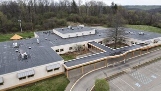 Plus de détails pour 3800 Oakleaf Rd, Brentwood, PA - Santé à vendre