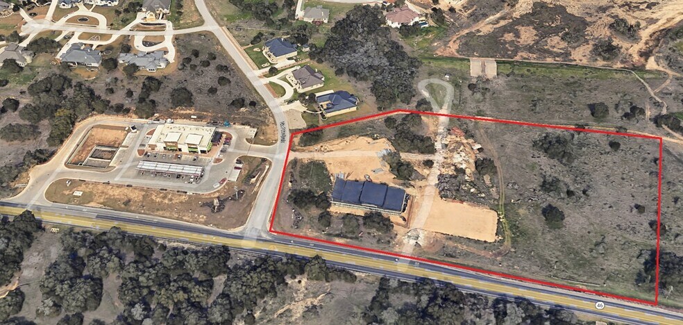 806 Via Principale, New Braunfels, TX à vendre - Photo principale – Image 1 sur 7