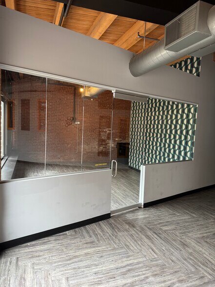 412 Delaware St, Kansas City, MO à louer - Photo intérieure – Image 2 sur 3
