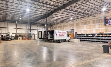 13231 Centennial Rd, Omaha, NE à louer Photo intérieure– Image 1 sur 6