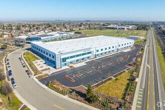 3808 Faraday Ave, Davis, CA - Vue aérienne  vue de carte