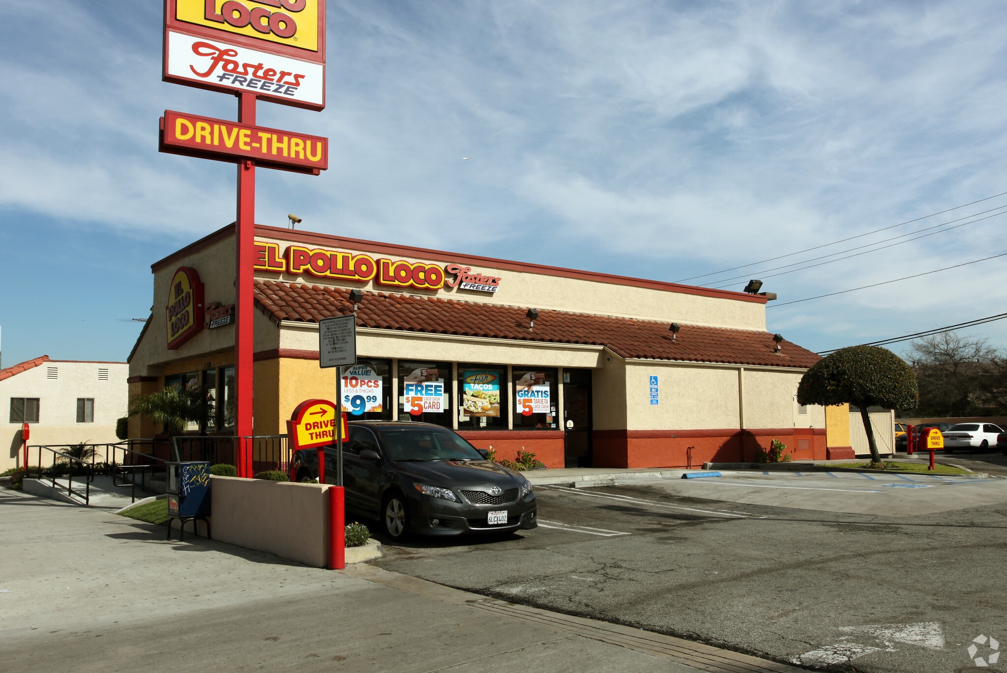 11118--11150 Long Beach Blvd, Lynwood, CA à louer Photo principale– Image 1 sur 9