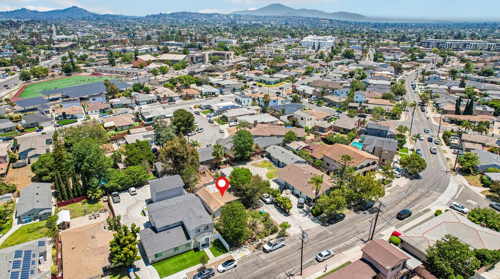 5023 63rd St, San Diego, CA à vendre - Aérien – Image 3 sur 3